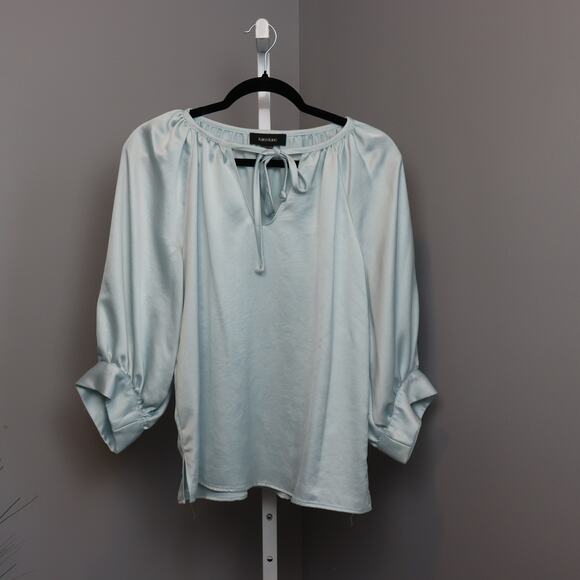 Karen Kane Light Blue Satin Tie Neck Blouse Size Small - Picture 1 of 3